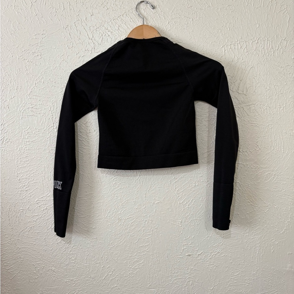 PINK Victoria's Secret Black Seamless long sleeve Tee - Picture 2 of 6